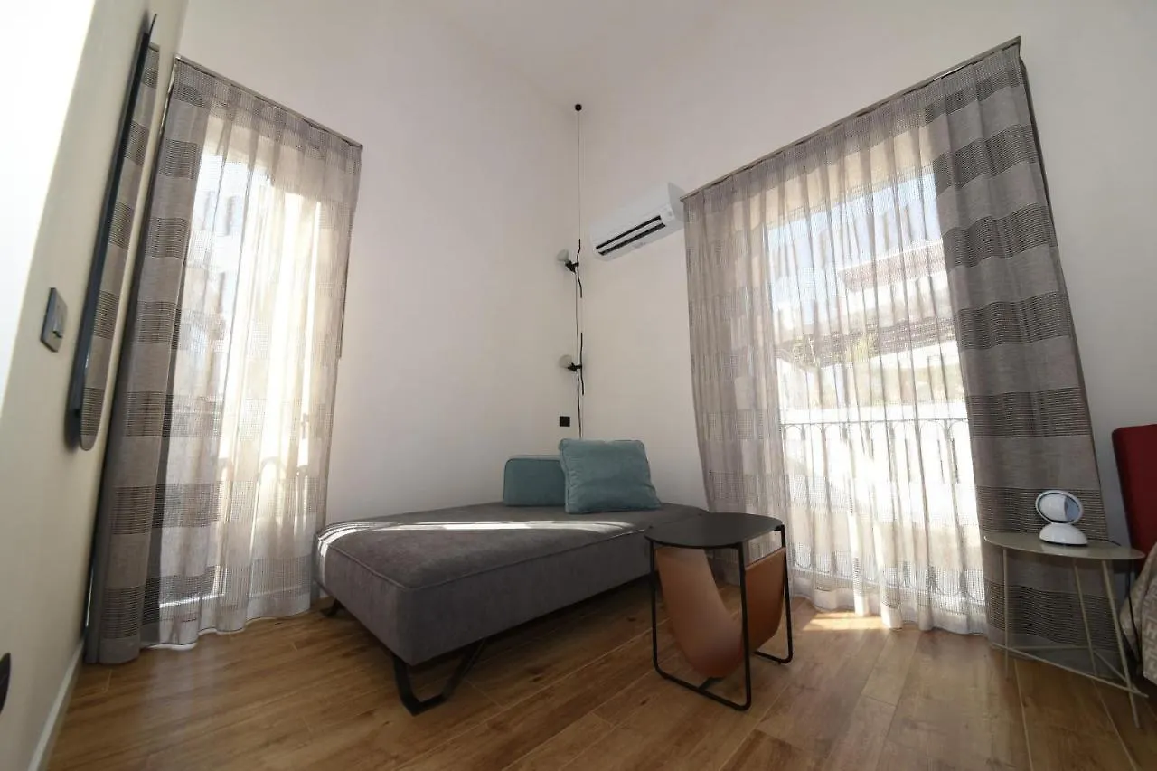 My House Luxury Home Marsala Bed & Breakfast