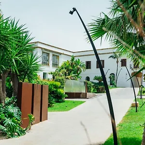 Favorita E Hotel